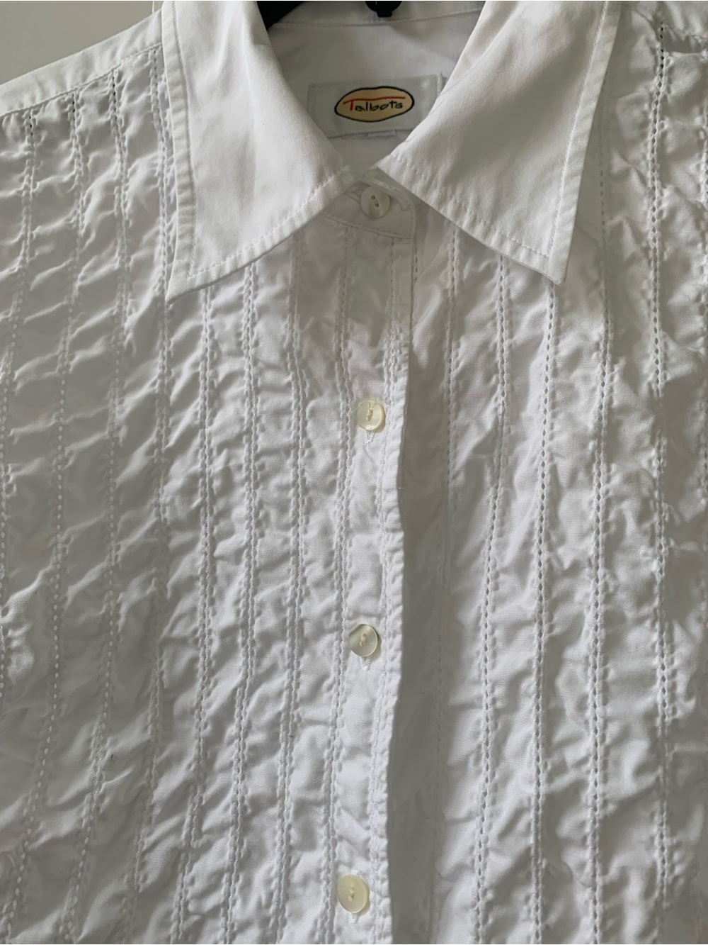 Talbots Classic White Textured Long-Sleeve Pleated Shirt - Picture 2 of 8